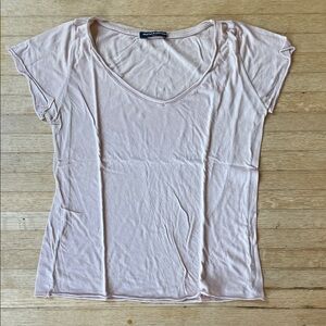 GUC brandy Melville light pink tee